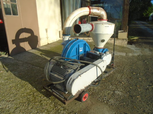 Suceuse a grains electrique kongskilde - Trang thiết bị hậu thu hóa cạch: hình 3 Suceuse a grains electrique kongskilde - Trang thiết bị hậu thu hóa cạch: hình 3