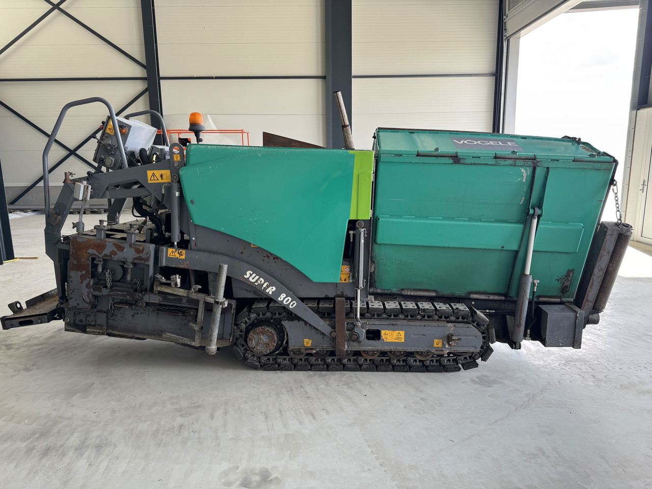 Vögele Super 800 - Máy lát nhựa đường: hình 1 Vögele Super 800 - Máy lát nhựa đường: hình 1