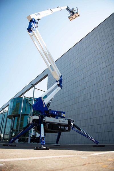 Oil & Steel Octoplus 21 - Nền bục trên không: hình 3 Oil & Steel Octoplus 21 - Nền bục trên không: hình 3