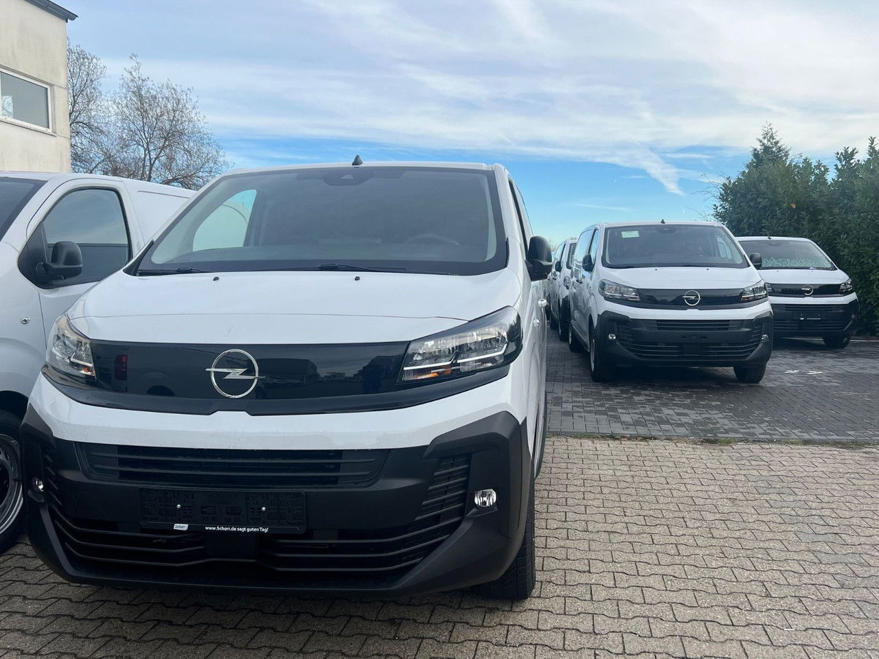 Xe van chở hàng mới Opel Vivaro Cargo L2 H1 120 PS Allwetter AHK Rückfahr: hình 6 Xe van chở hàng mới Opel Vivaro Cargo L2 H1 120 PS Allwetter AHK Rückfahr: hình 6