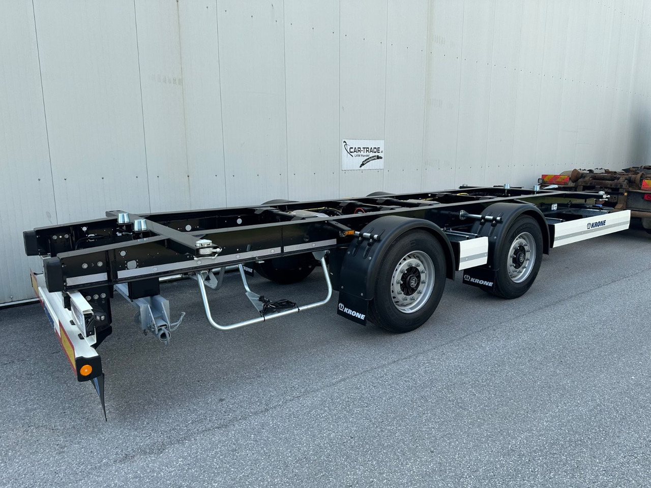 Krone ZZW 18elE10 Tadem BPW Maxi Krone ZZW 18elE10 Tadem BPW Maxi - Xe chở container/ Rơ moóc hoán đổi thân: hình 5 Krone ZZW 18elE10 Tadem BPW Maxi Krone ZZW 18elE10 Tadem BPW Maxi - Xe chở container/ Rơ moóc hoán đổi thân: hình 5