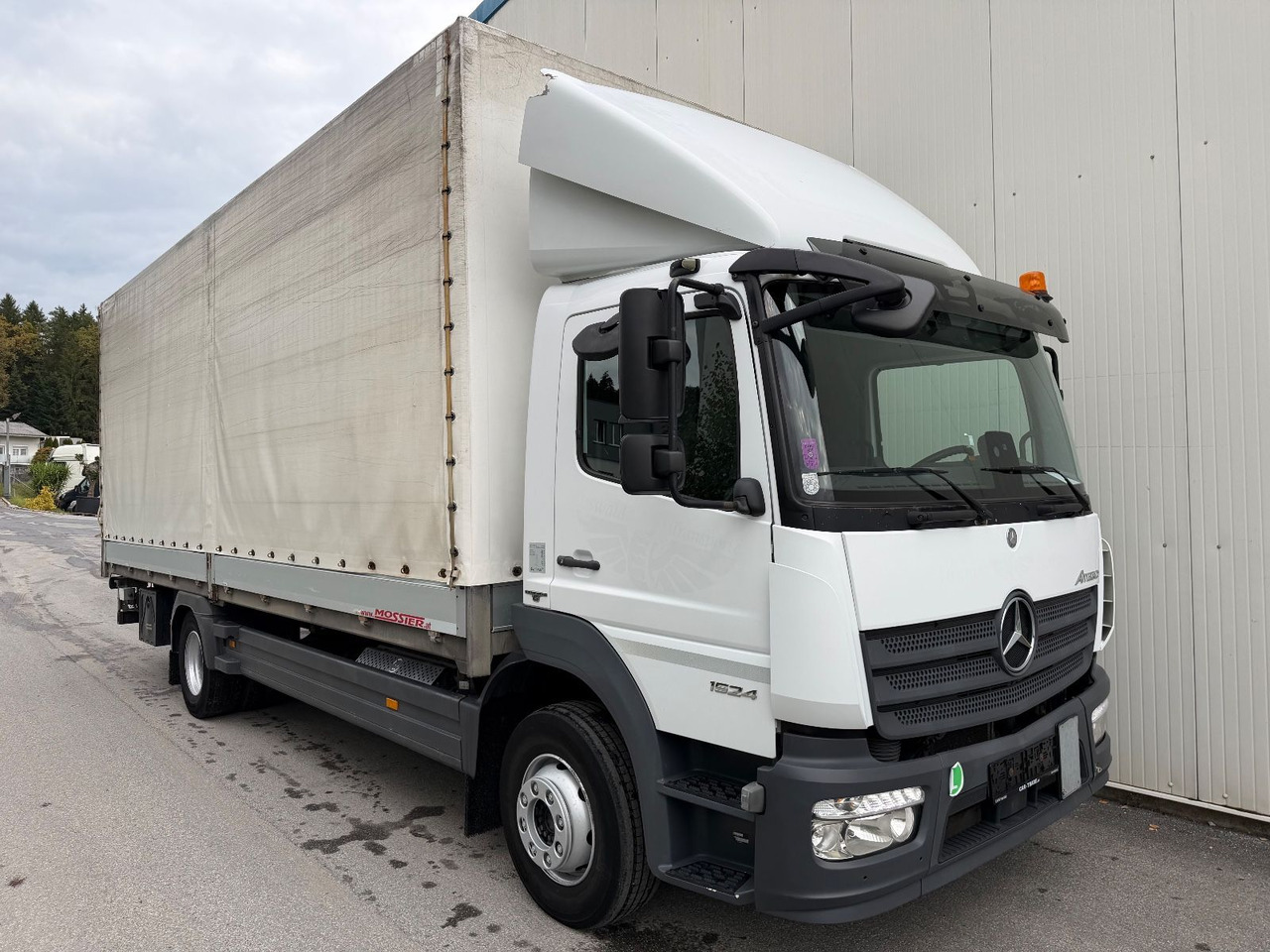 Mercedes-Benz Atego 1524 2T LBW TÜV - Xe tải thùng mui bạt: hình 2 Mercedes-Benz Atego 1524 2T LBW TÜV - Xe tải thùng mui bạt: hình 2