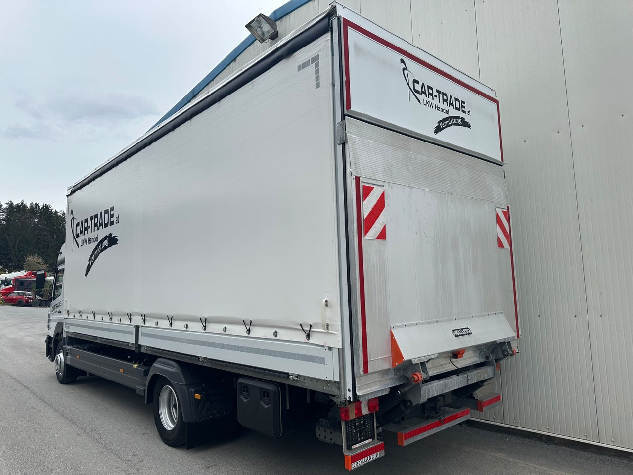 Mercedes-Benz Atego 1524 BigSpace LBW Navi/Kamera - Xe tải thùng mui bạt: hình 4 Mercedes-Benz Atego 1524 BigSpace LBW Navi/Kamera - Xe tải thùng mui bạt: hình 4