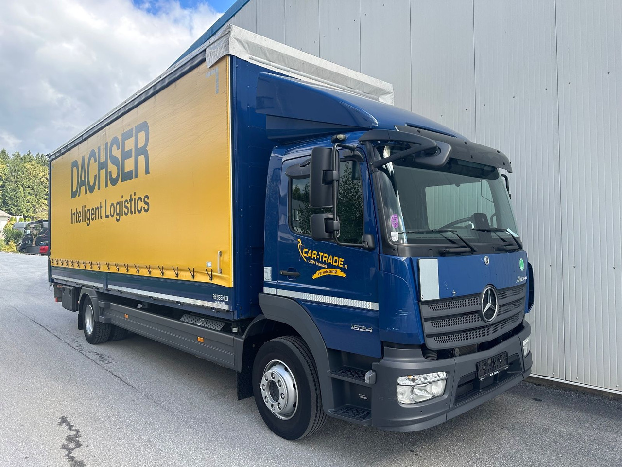 Mercedes-Benz Atego 1524 LBW - Xe tải thùng mui bạt: hình 2 Mercedes-Benz Atego 1524 LBW - Xe tải thùng mui bạt: hình 2