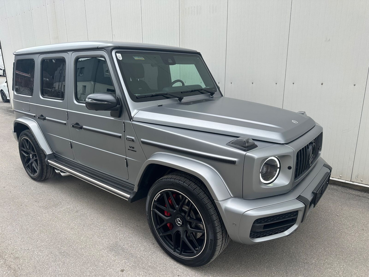 Mercedes-Benz G 63 AMG Mango Matt Night - SUV: hình 2 Mercedes-Benz G 63 AMG Mango Matt Night - SUV: hình 2