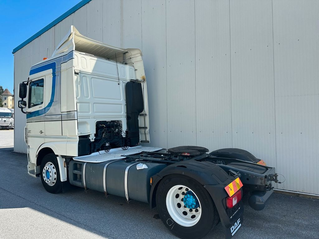 DAF XF 460 Manual Retarder ACC - Xe đầu kéo: hình 4 DAF XF 460 Manual Retarder ACC - Xe đầu kéo: hình 4