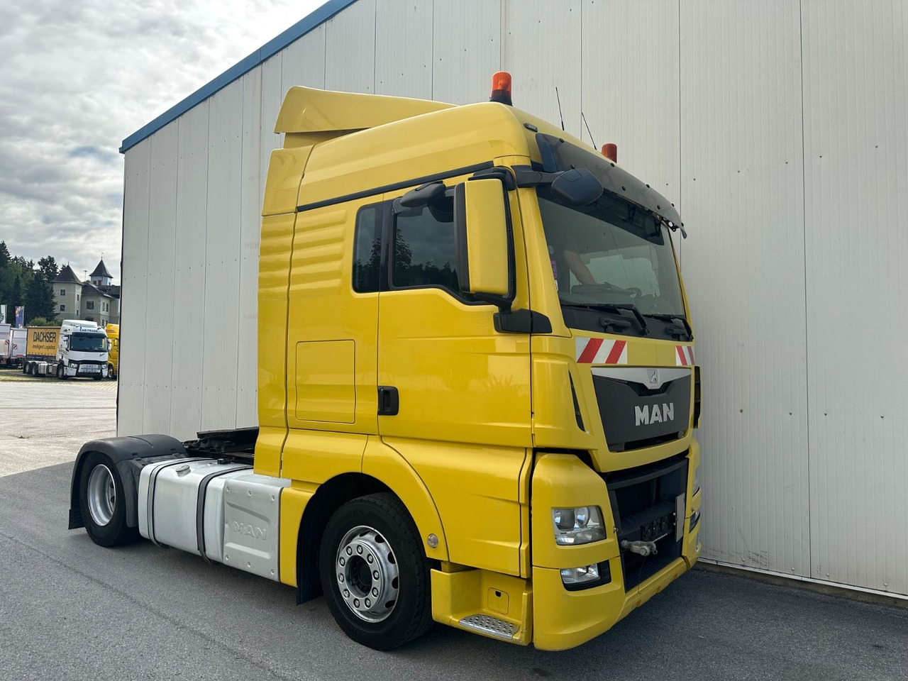 MAN TGX 18.440 - Xe đầu kéo: hình 2 MAN TGX 18.440 - Xe đầu kéo: hình 2