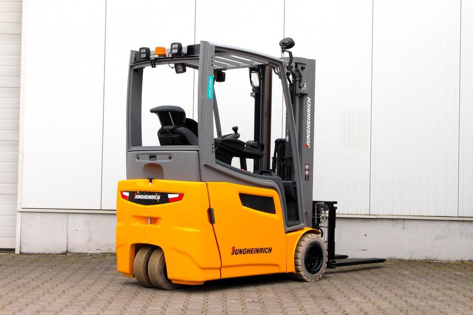 JUNGHEINRICH EFG318k - 2017 - 3664Std. - Xe nâng điện: hình 4 JUNGHEINRICH EFG318k - 2017 - 3664Std. - Xe nâng điện: hình 4