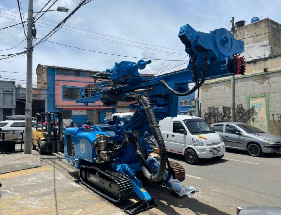 Soilmec SM9 - Giàn khoan: hình 2 Soilmec SM9 - Giàn khoan: hình 2