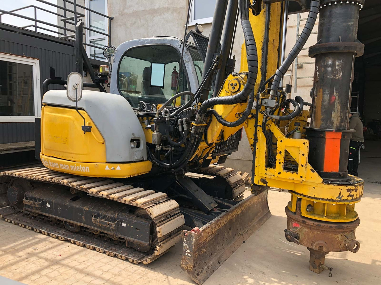 Tescar CF3 - Giàn khoan: hình 3 Tescar CF3 - Giàn khoan: hình 3