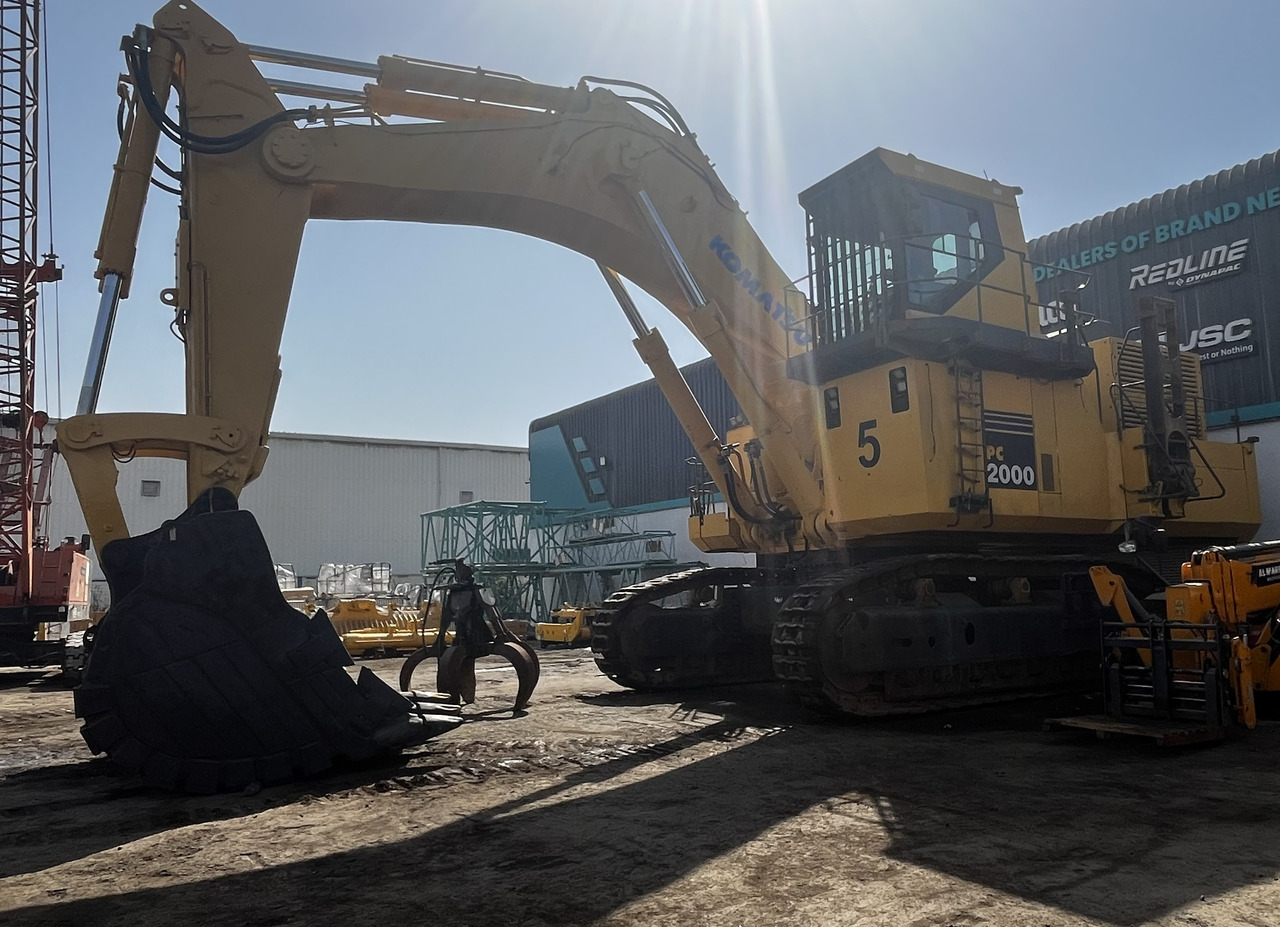 KOMATSU PC2000-8 - Máy xúc bánh xích: hình 4 KOMATSU PC2000-8 - Máy xúc bánh xích: hình 4