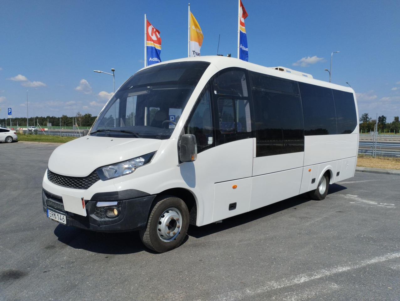 IVECO FIRST ROSERO 70C18 - Xe bus mini, Xe van chở khách: hình 1 IVECO FIRST ROSERO 70C18 - Xe bus mini, Xe van chở khách: hình 1