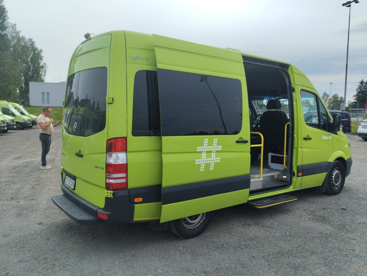 MERCEDES-BENZ SPRINTER 316 | 5 szt./pcs. - Xe bus mini, Xe van chở khách: hình 4 MERCEDES-BENZ SPRINTER 316 | 5 szt./pcs. - Xe bus mini, Xe van chở khách: hình 4