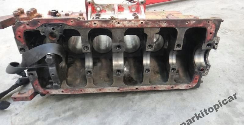 SILNIK PERKINS 6 CYLI KRATER BLOK DÓŁ SILNIKA - Đầu xilanh cho Xe tải: hình 2 SILNIK PERKINS 6 CYLI KRATER BLOK DÓŁ SILNIKA - Đầu xilanh cho Xe tải: hình 2