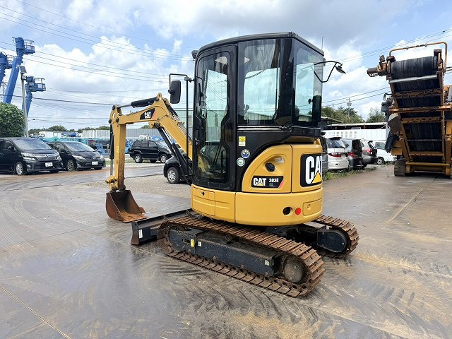 CAT 303ECR - Máy xúc mini: hình 3 CAT 303ECR - Máy xúc mini: hình 3