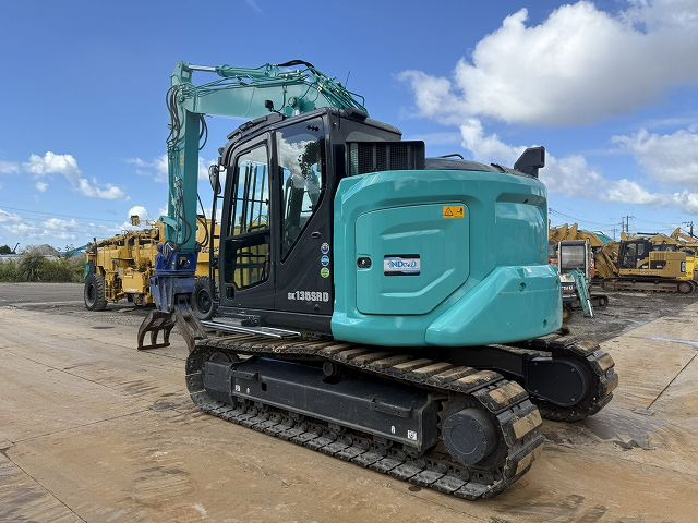 KOBELCO SK135SRD-7 - Máy xúc bánh xích: hình 3 KOBELCO SK135SRD-7 - Máy xúc bánh xích: hình 3
