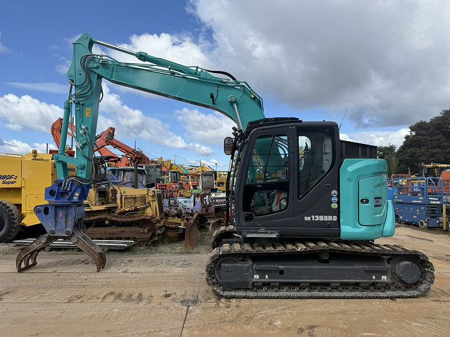 KOBELCO SK135SRD-7 - Máy xúc bánh xích: hình 2 KOBELCO SK135SRD-7 - Máy xúc bánh xích: hình 2