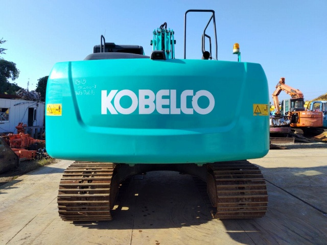 KOBELCO SK200-9 - Máy xúc bánh xích: hình 4 KOBELCO SK200-9 - Máy xúc bánh xích: hình 4