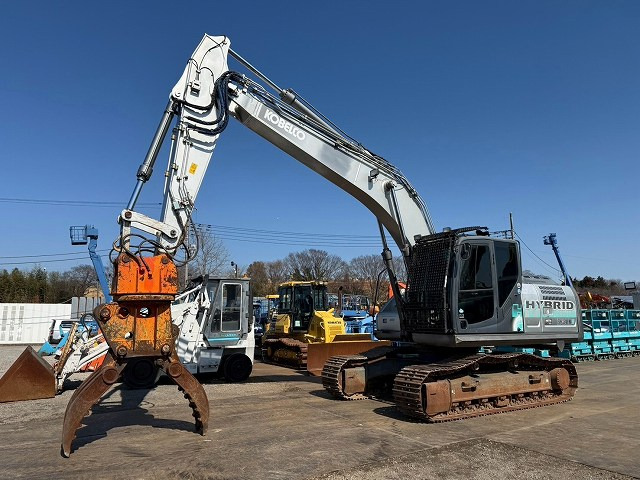 KOBELCO SK200H-9 - Máy xúc bánh xích: hình 1 KOBELCO SK200H-9 - Máy xúc bánh xích: hình 1