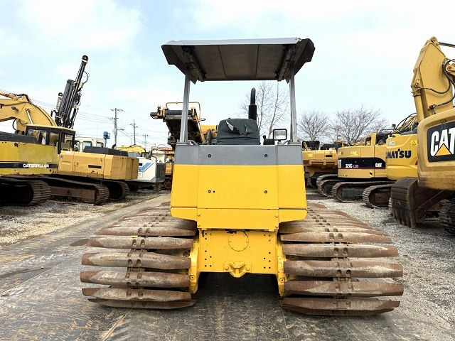 KOMATSU D31PLL-20E - Máy ủi: hình 4 KOMATSU D31PLL-20E - Máy ủi: hình 4