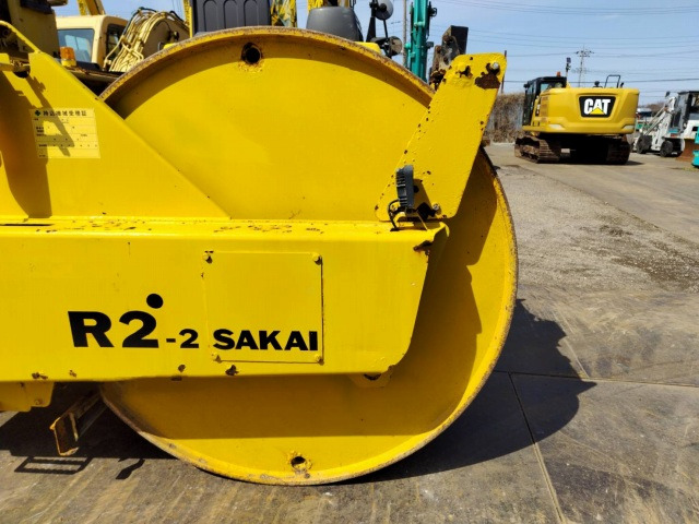 SAKAI R2-2 - Máy lăn đường: hình 5 SAKAI R2-2 - Máy lăn đường: hình 5
