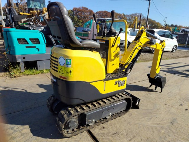 YANMAR SV05-D - Máy xúc mini: hình 4 YANMAR SV05-D - Máy xúc mini: hình 4