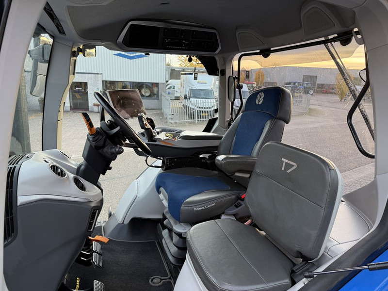 New Holland T7.275HD AC Stage V New Gen - Máy cày: hình 5 New Holland T7.275HD AC Stage V New Gen - Máy cày: hình 5