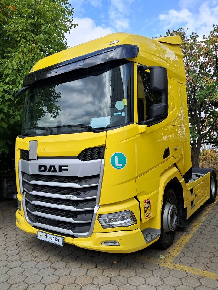 DAF XF 430 NGD - Xe đầu kéo: hình 2 DAF XF 430 NGD - Xe đầu kéo: hình 2