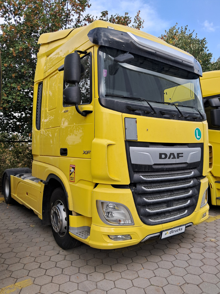 DAF XF 430 NGI - Xe đầu kéo: hình 3 DAF XF 430 NGI - Xe đầu kéo: hình 3