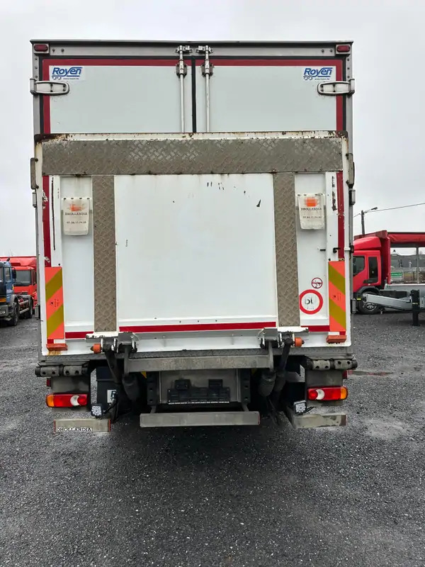 Iveco ML190E28 - Xe tải đông lạnh: hình 5 Iveco ML190E28 - Xe tải đông lạnh: hình 5