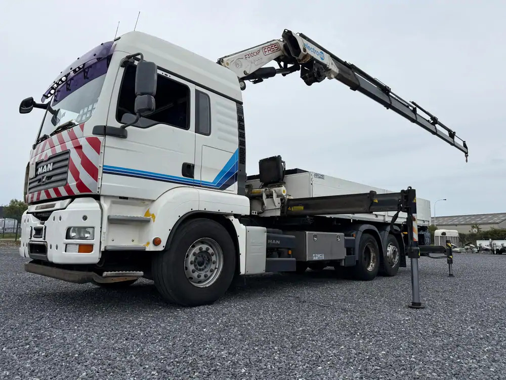 MAN TGA 26.400 *FASSI 31 TM*6EXTENSIONS*WINCH*REMOTE*BDF BOX - Xe tải thùng lửng/ Phẳng, Xe cẩu tự hành: hình 1 MAN TGA 26.400 *FASSI 31 TM*6EXTENSIONS*WINCH*REMOTE*BDF BOX - Xe tải thùng lửng/ Phẳng, Xe cẩu tự hành: hình 1