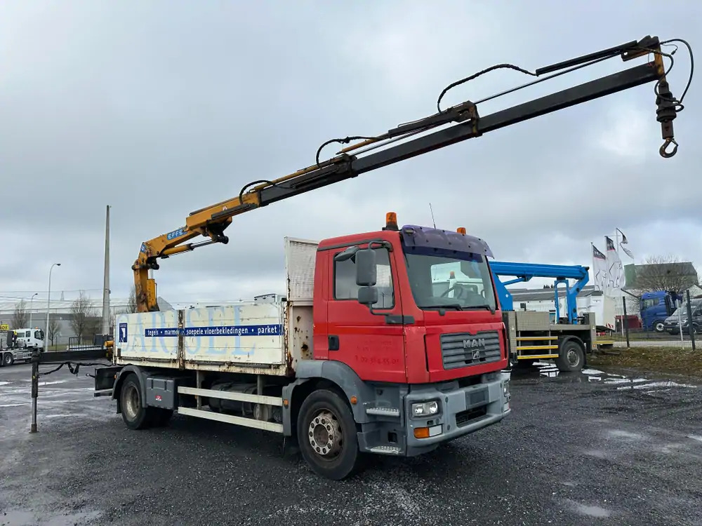 MAN TGM 18.280 *202000 km*Grue EFFER type 120 3 S*PREMIER PROPRIO - Xe cẩu tự hành, Xe tải thùng lửng/ Phẳng: hình 3 MAN TGM 18.280 *202000 km*Grue EFFER type 120 3 S*PREMIER PROPRIO - Xe cẩu tự hành, Xe tải thùng lửng/ Phẳng: hình 3