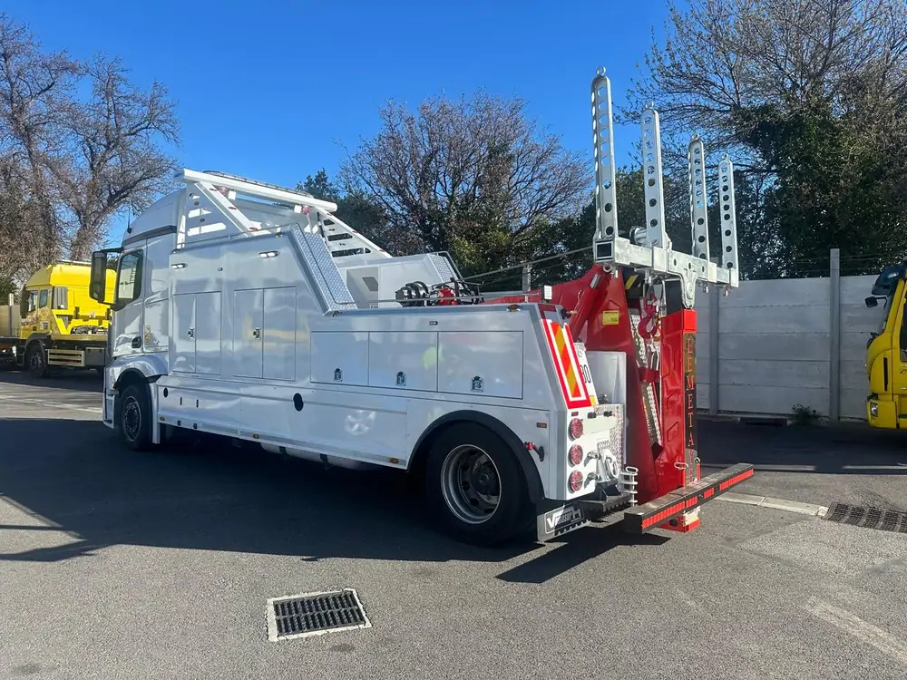 Mercedes-Benz Actros 1943 *NOUVELLE SUPERTRUCTURE GRS 20000 VEMASUR*FULL AIR - Xe tải kéo: hình 4 Mercedes-Benz Actros 1943 *NOUVELLE SUPERTRUCTURE GRS 20000 VEMASUR*FULL AIR - Xe tải kéo: hình 4