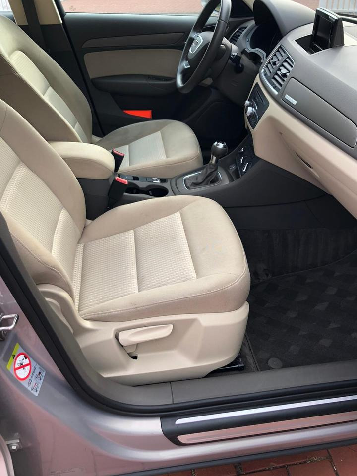 Audi Q3 TFSI + quattro + Autom. + ANK. + TÜV - Xe hơi: hình 4 Audi Q3 TFSI + quattro + Autom. + ANK. + TÜV - Xe hơi: hình 4