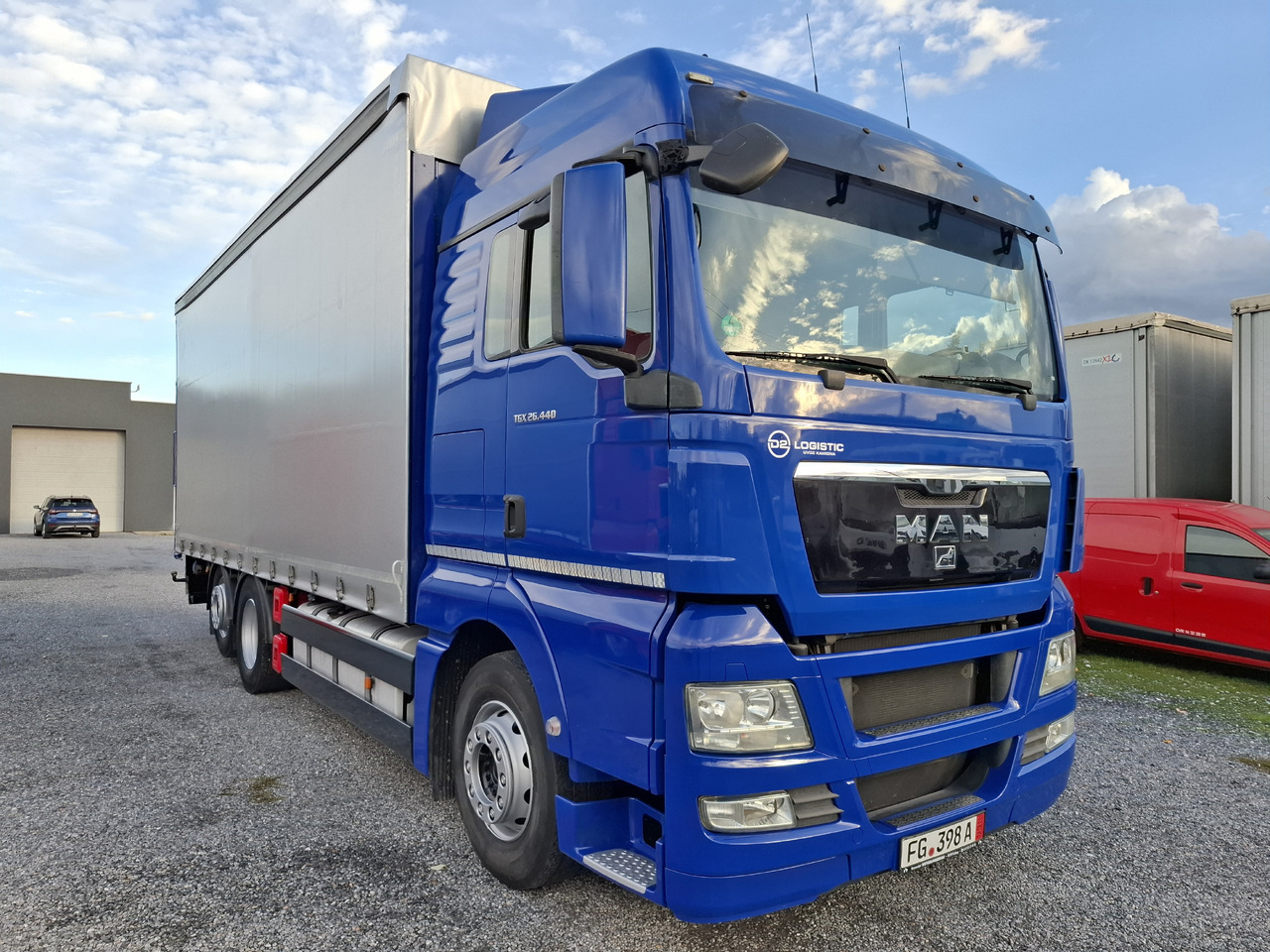 Xe tải thùng mui bạt MAN TGX 26.440 E5: hình 34