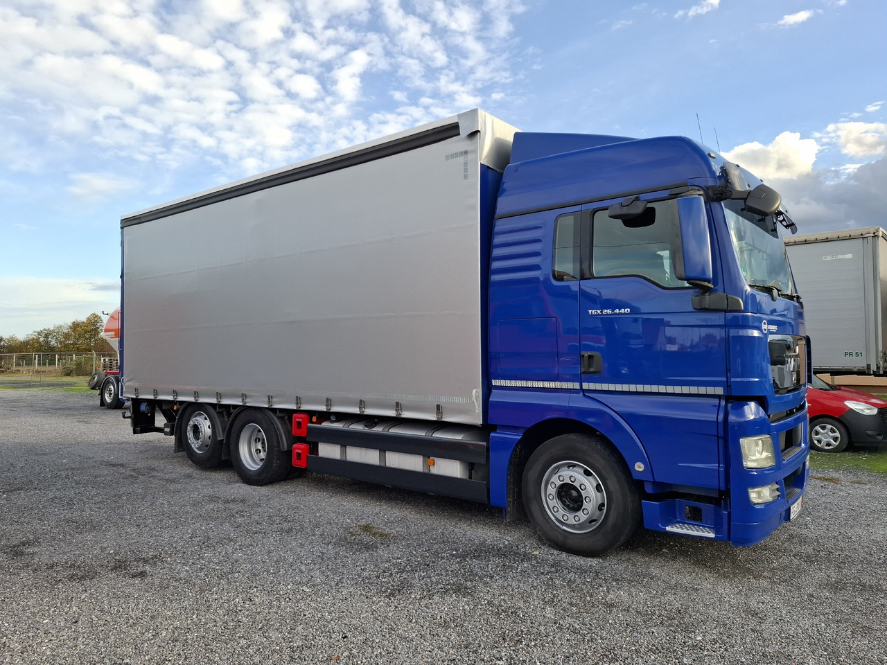 Xe tải thùng mui bạt MAN TGX 26.440 E5: hình 8