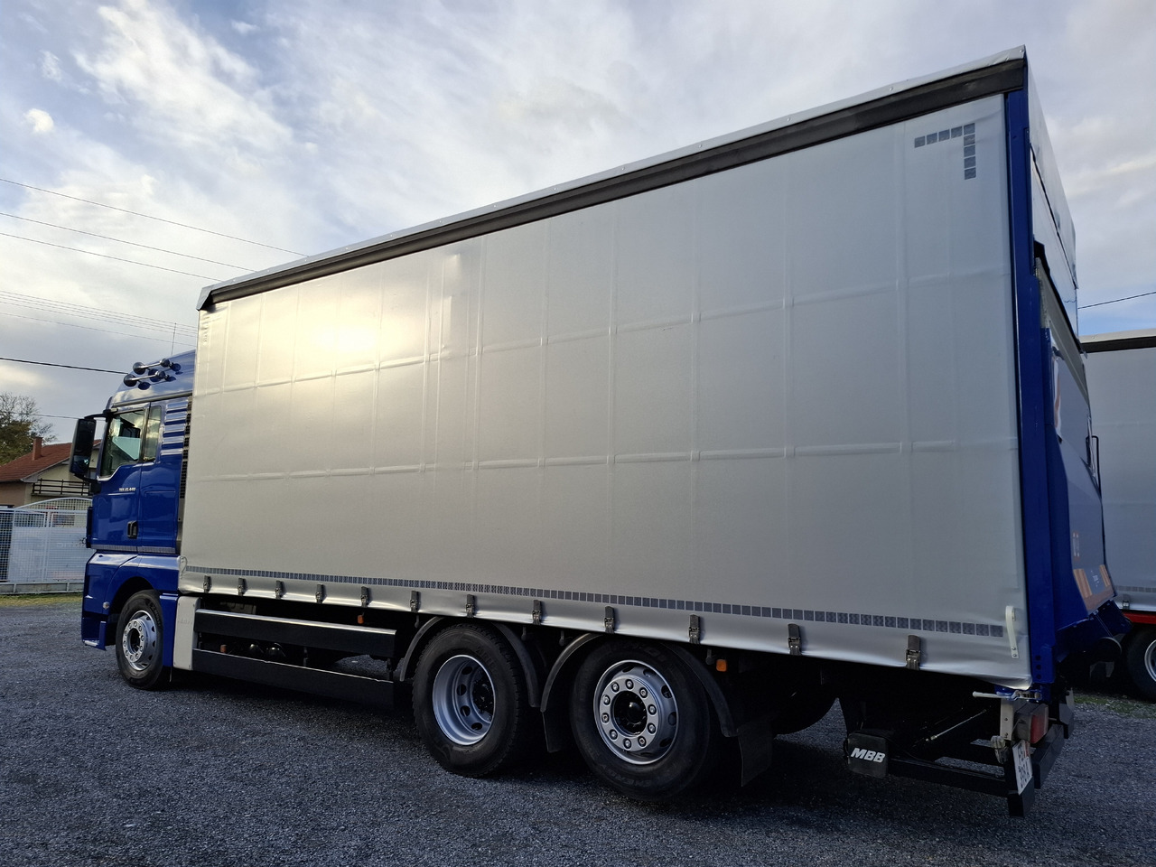 Xe tải thùng mui bạt MAN TGX 26.440 E5: hình 18