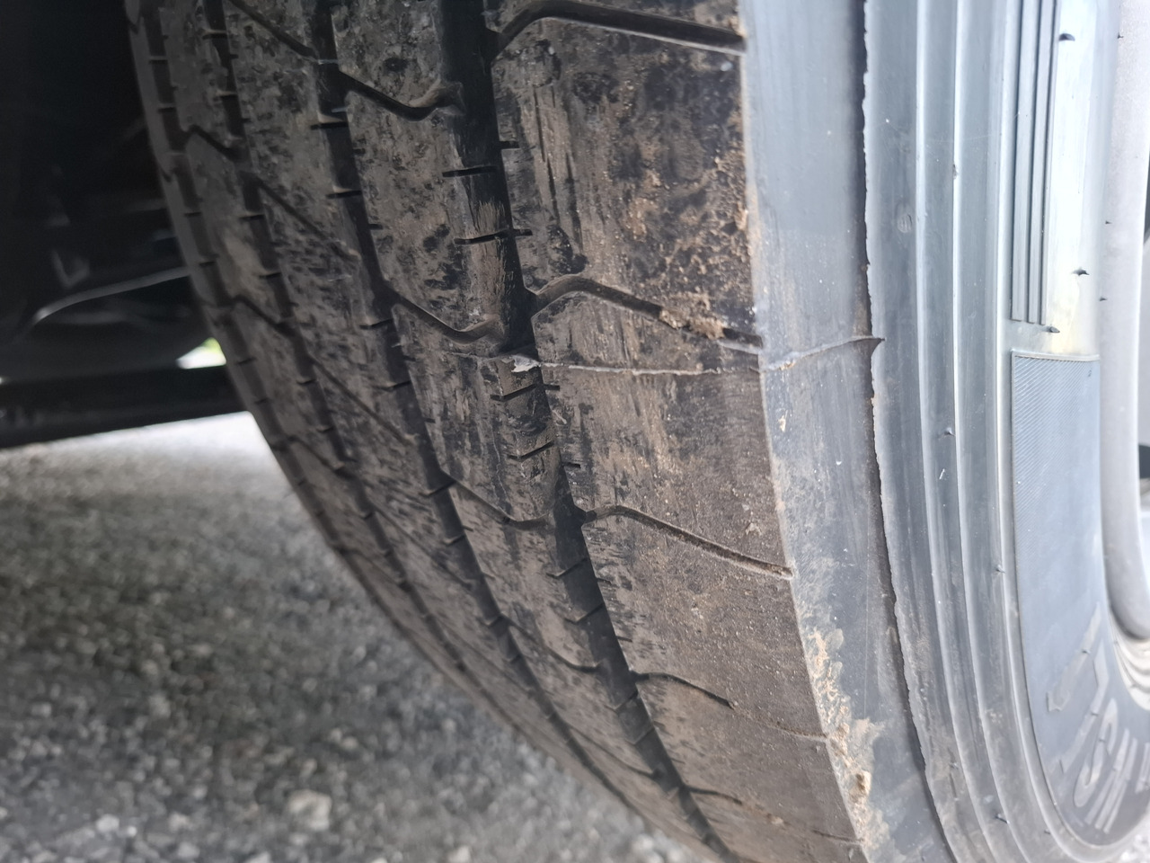 Xe tải thùng mui bạt MAN TGX 26.440 E6 + SCHMITZ: hình 22 Xe tải thùng mui bạt MAN TGX 26.440 E6 + SCHMITZ: hình 22