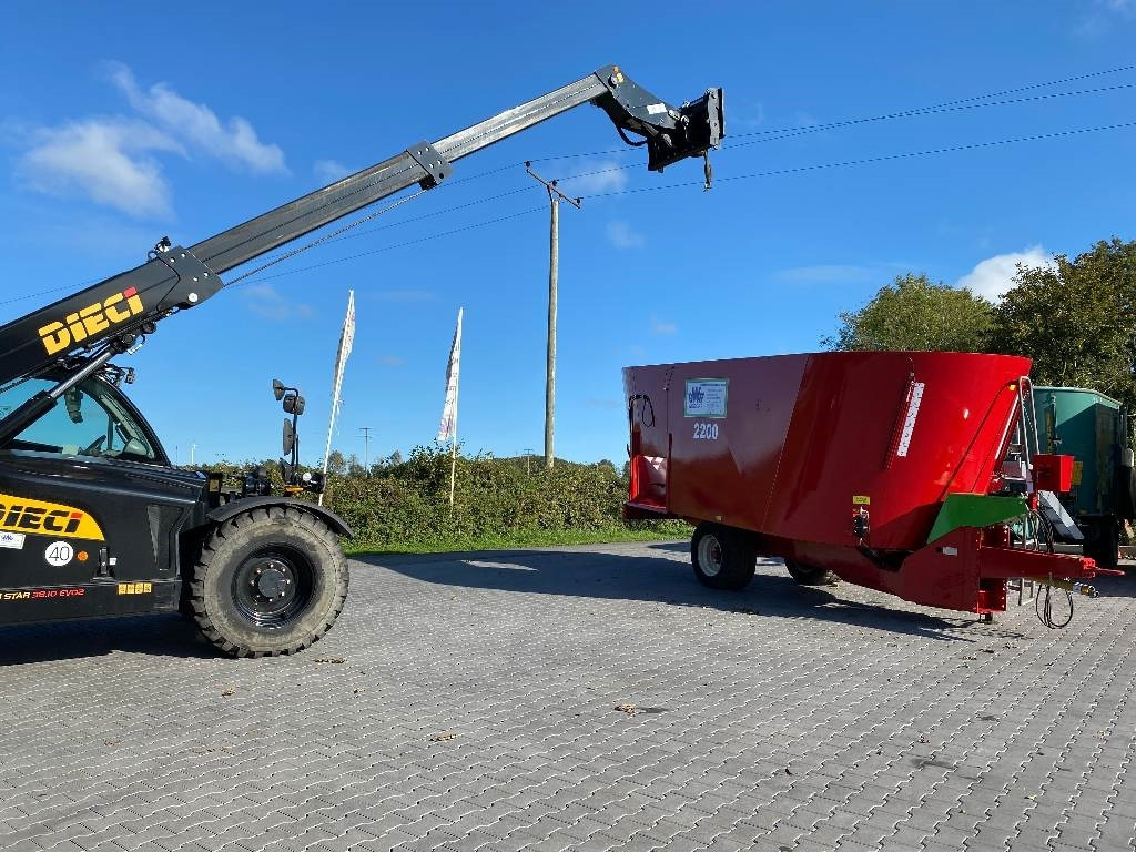 BvL Futtermischwagen - Xe trộn thức ăn gia súc: hình 3 BvL Futtermischwagen - Xe trộn thức ăn gia súc: hình 3