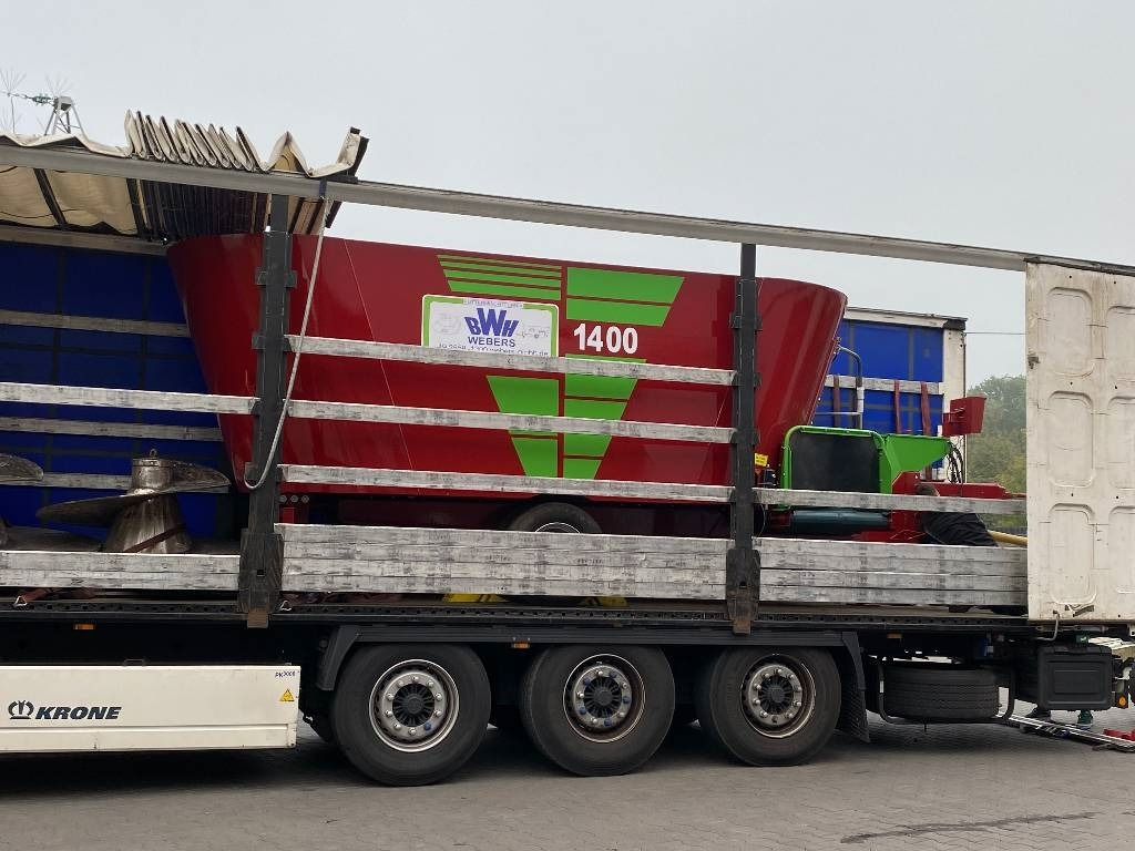 Strautmann Verti Mix - Xe trộn thức ăn gia súc: hình 2 Strautmann Verti Mix - Xe trộn thức ăn gia súc: hình 2