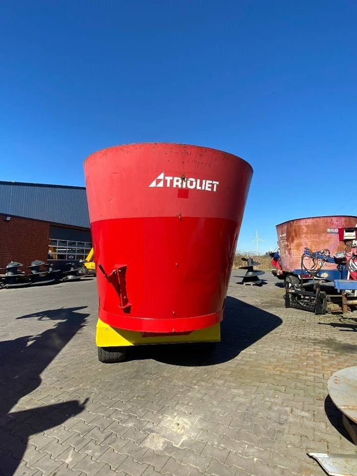 Trioliet SM-2-14-ZK - Xe trộn thức ăn gia súc: hình 2 Trioliet SM-2-14-ZK - Xe trộn thức ăn gia súc: hình 2