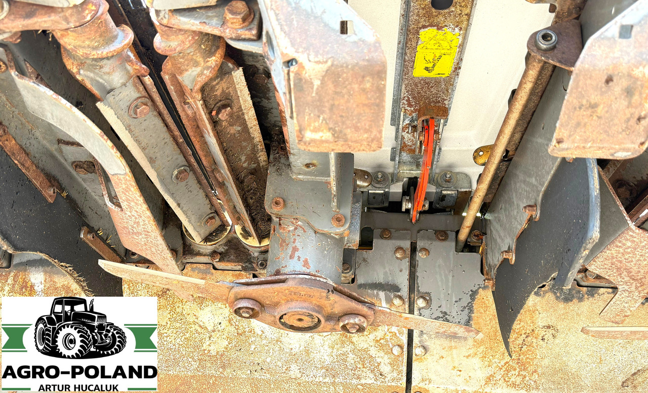 CLAAS CORIO 870 C - 2016 ROK - Máy gặt ngô: hình 5 CLAAS CORIO 870 C - 2016 ROK - Máy gặt ngô: hình 5