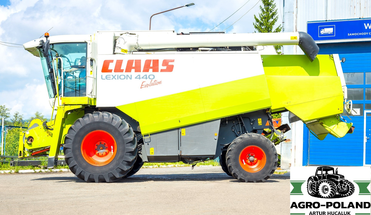 CLAAS LEXION 440 EVOLUTION - 2003 ROK + CLAAS C 540 SKŁADANY - 2007 ROK - Máy gặt đập: hình 5 CLAAS LEXION 440 EVOLUTION - 2003 ROK + CLAAS C 540 SKŁADANY - 2007 ROK - Máy gặt đập: hình 5