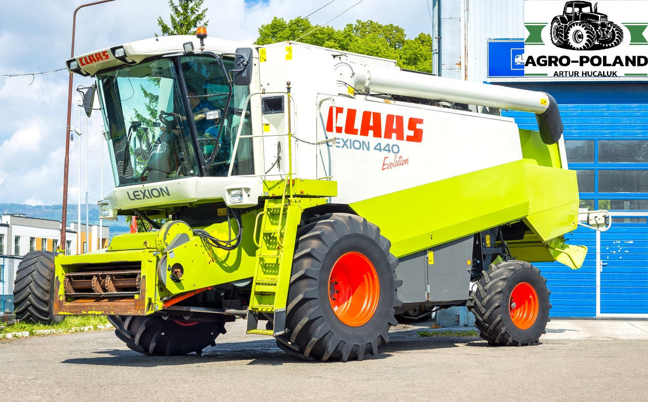 CLAAS LEXION 440 EVOLUTION - 2003 ROK + CLAAS C 540 SKŁADANY - 2007 ROK - Máy gặt đập: hình 2 CLAAS LEXION 440 EVOLUTION - 2003 ROK + CLAAS C 540 SKŁADANY - 2007 ROK - Máy gặt đập: hình 2