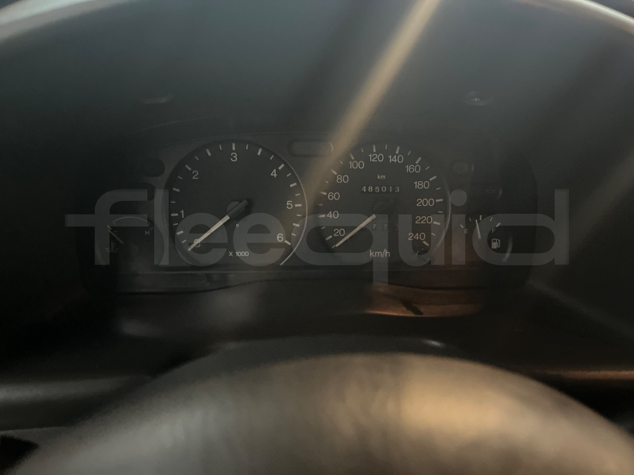 Ford Transit - Xe bus ngoại ô: hình 3 Ford Transit - Xe bus ngoại ô: hình 3