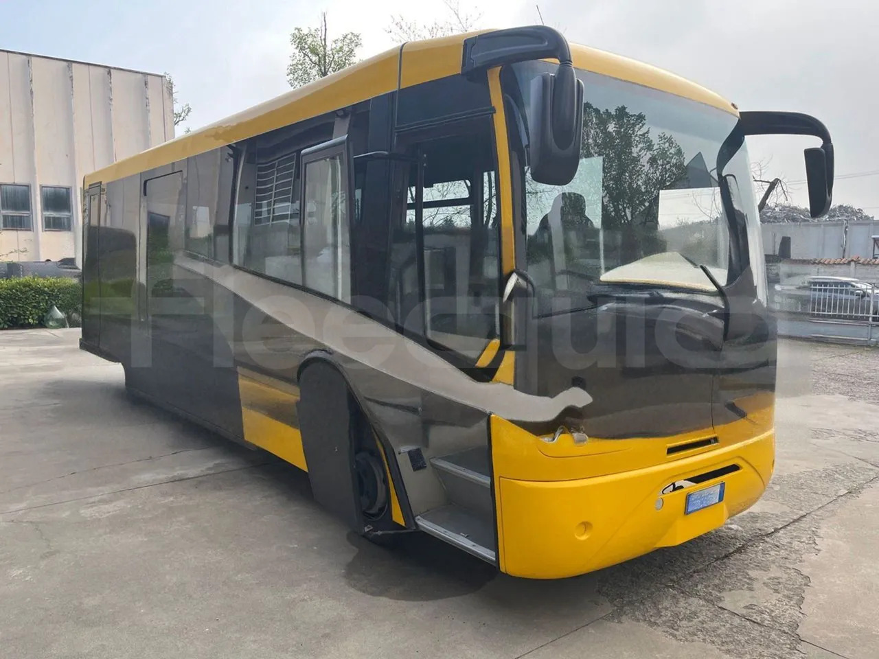 Xe buýt trường học Iveco 100/E4: hình 9 Xe buýt trường học Iveco 100/E4: hình 9