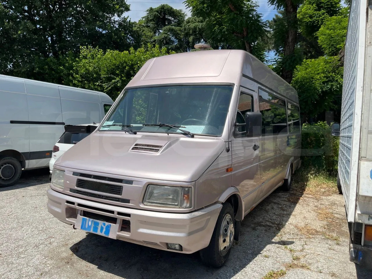 Iveco A45E12 - Xe bus ngoại ô: hình 4 Iveco A45E12 - Xe bus ngoại ô: hình 4