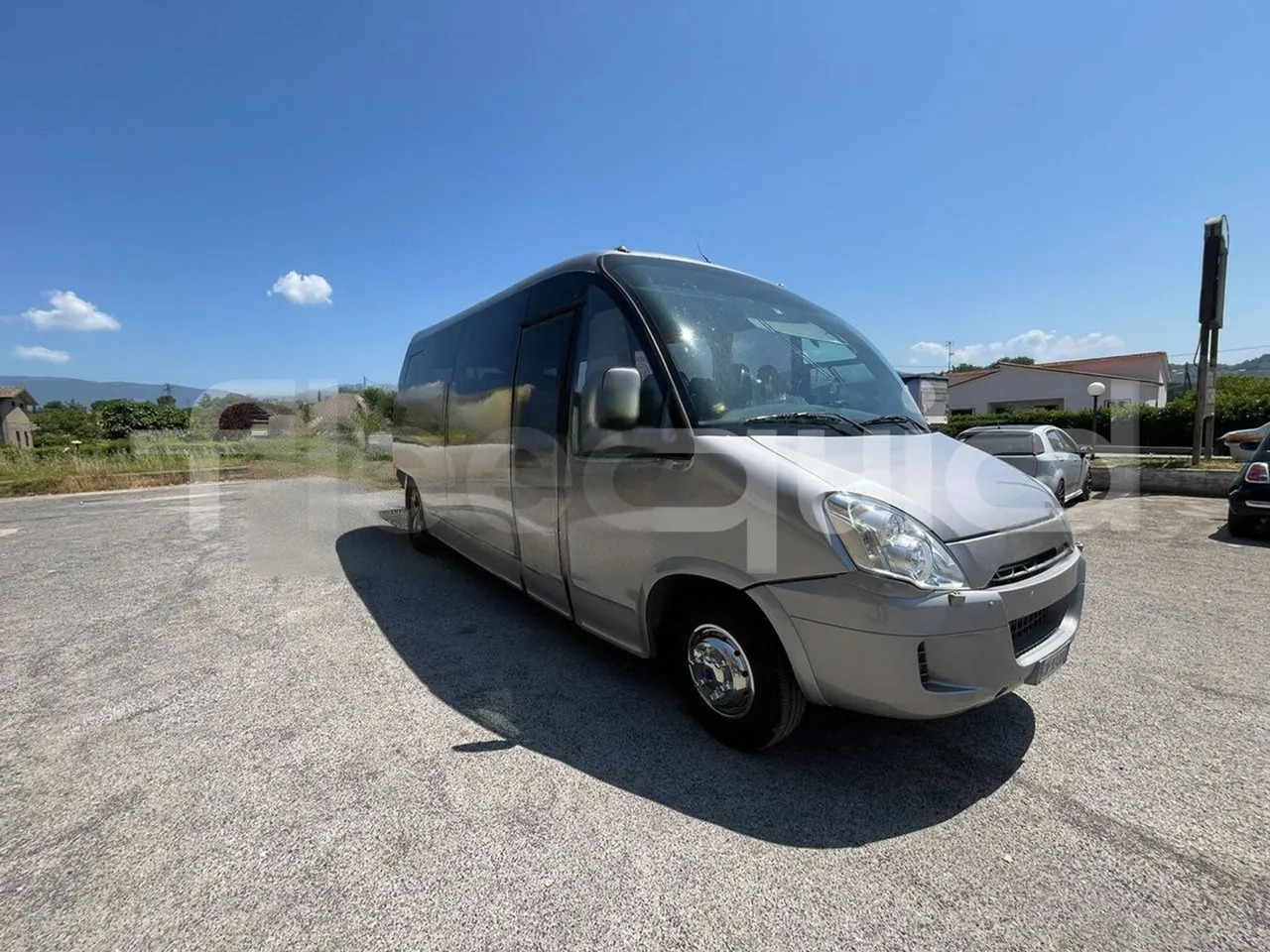 Iveco A65C/E4/27 - Xe bus mini, Xe van chở khách: hình 1 Iveco A65C/E4/27 - Xe bus mini, Xe van chở khách: hình 1