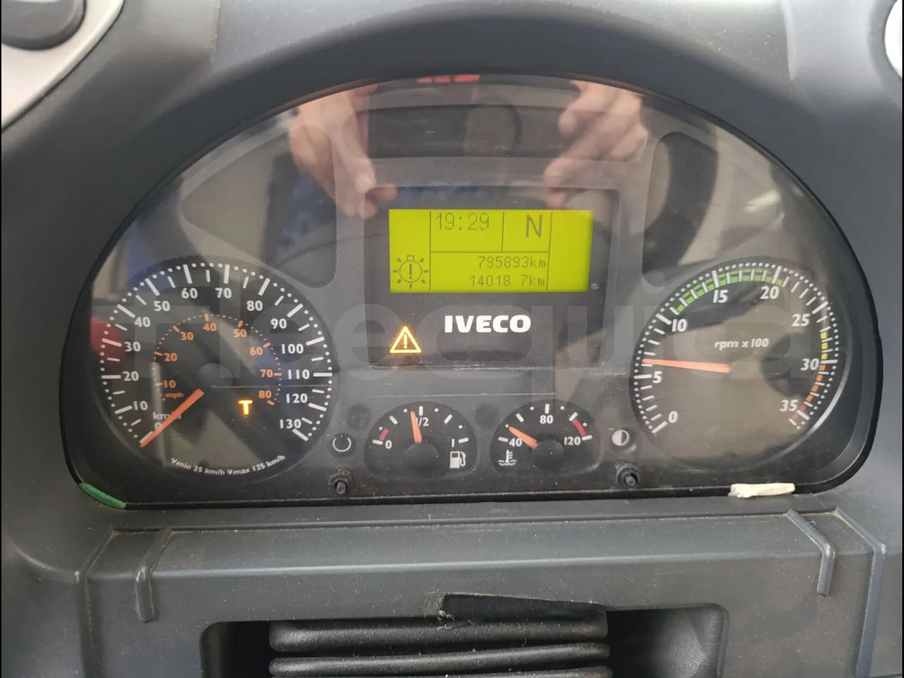 Iveco Andecar IV2 - Xe đò: hình 3 Iveco Andecar IV2 - Xe đò: hình 3