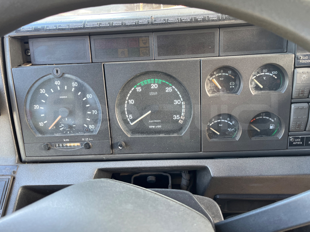 Iveco Cacciamali - Xe bus ngoại ô: hình 3 Iveco Cacciamali - Xe bus ngoại ô: hình 3